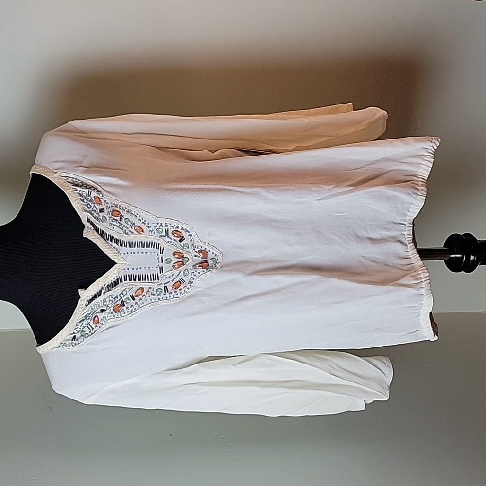 🎁 NWT Reba boho beaded blouse